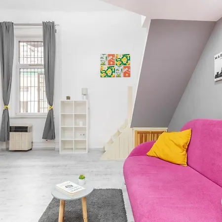 R49 Rakoczi Apartment